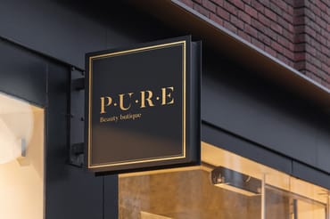 Free Outdoor Sign Mockup