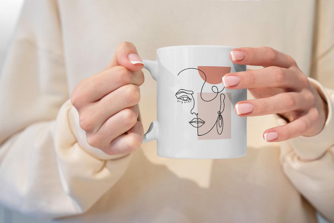 Mug MockUp Lifestyle Set