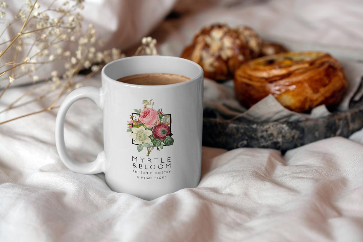 Mug MockUp Lifestyle Set
