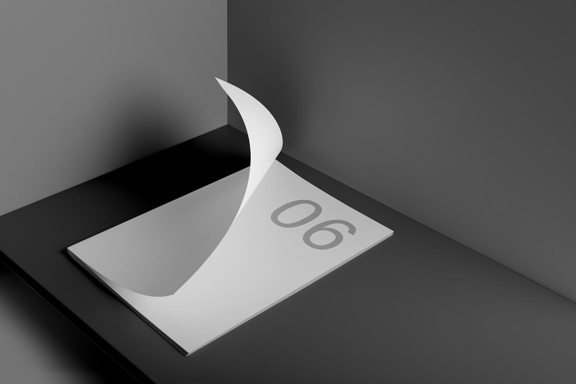 Brochure A4 Mockup Scene 06