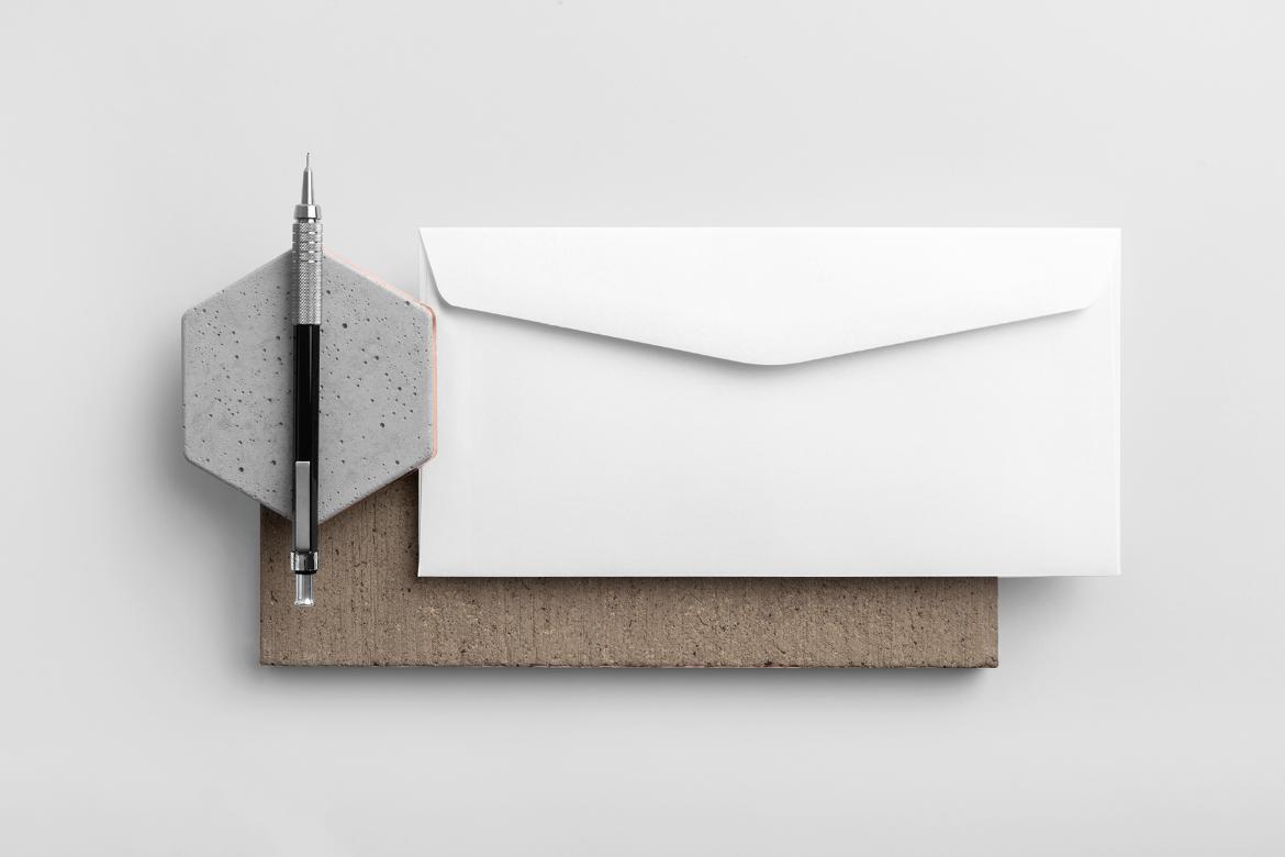 Geometria Envelope DL Branding Mockup Scene 09