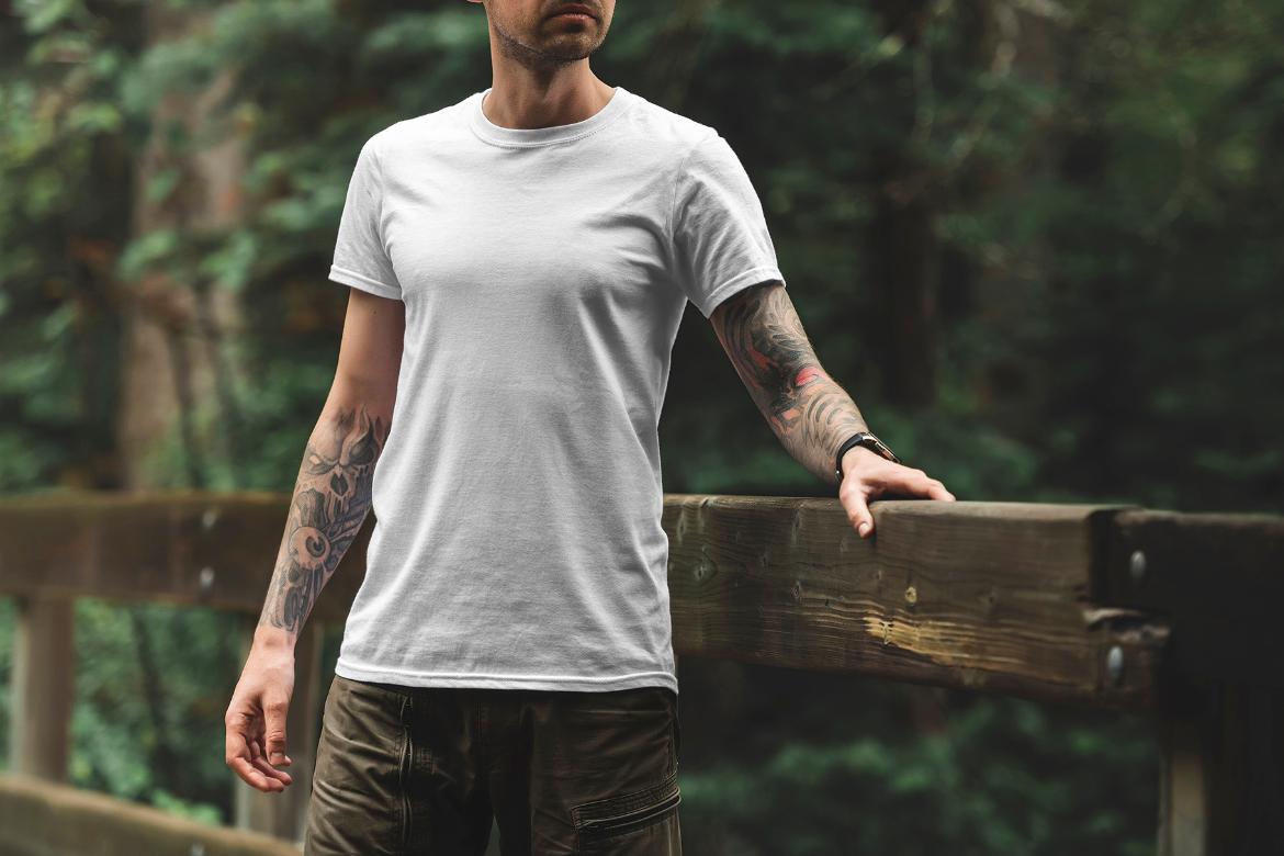 T-Shirt Mockup Male Model Adventure Scene 06