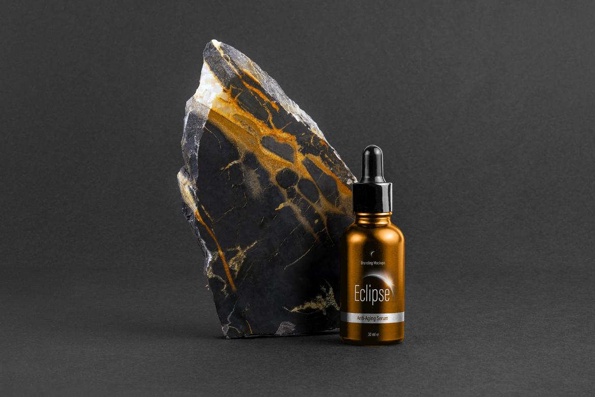 Eclipse Dropper Bottle Cosmetics Mockup Scene 17