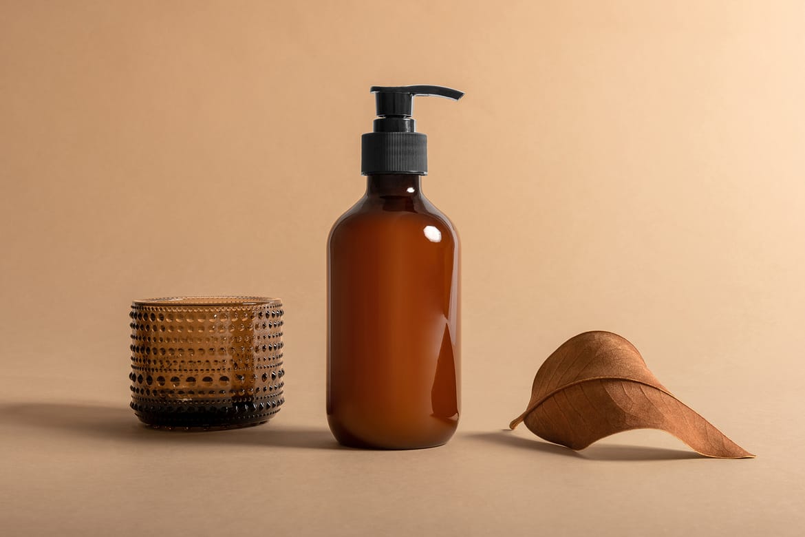 Natura Dispenser Bottle Cosmetics Mockup Scene 21