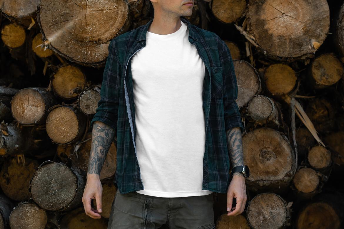 T-Shirt Mockup Male Model Alpine Scene 20
