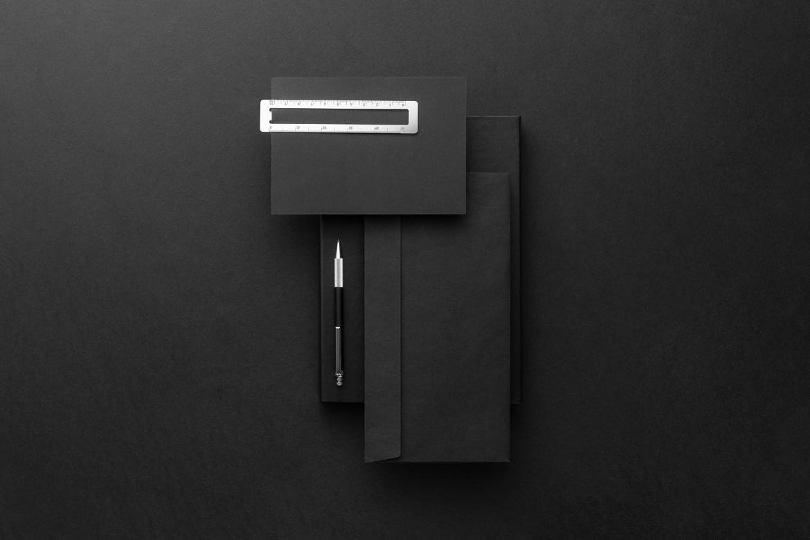 Farsight Branding Stationery Mockup Scene 03