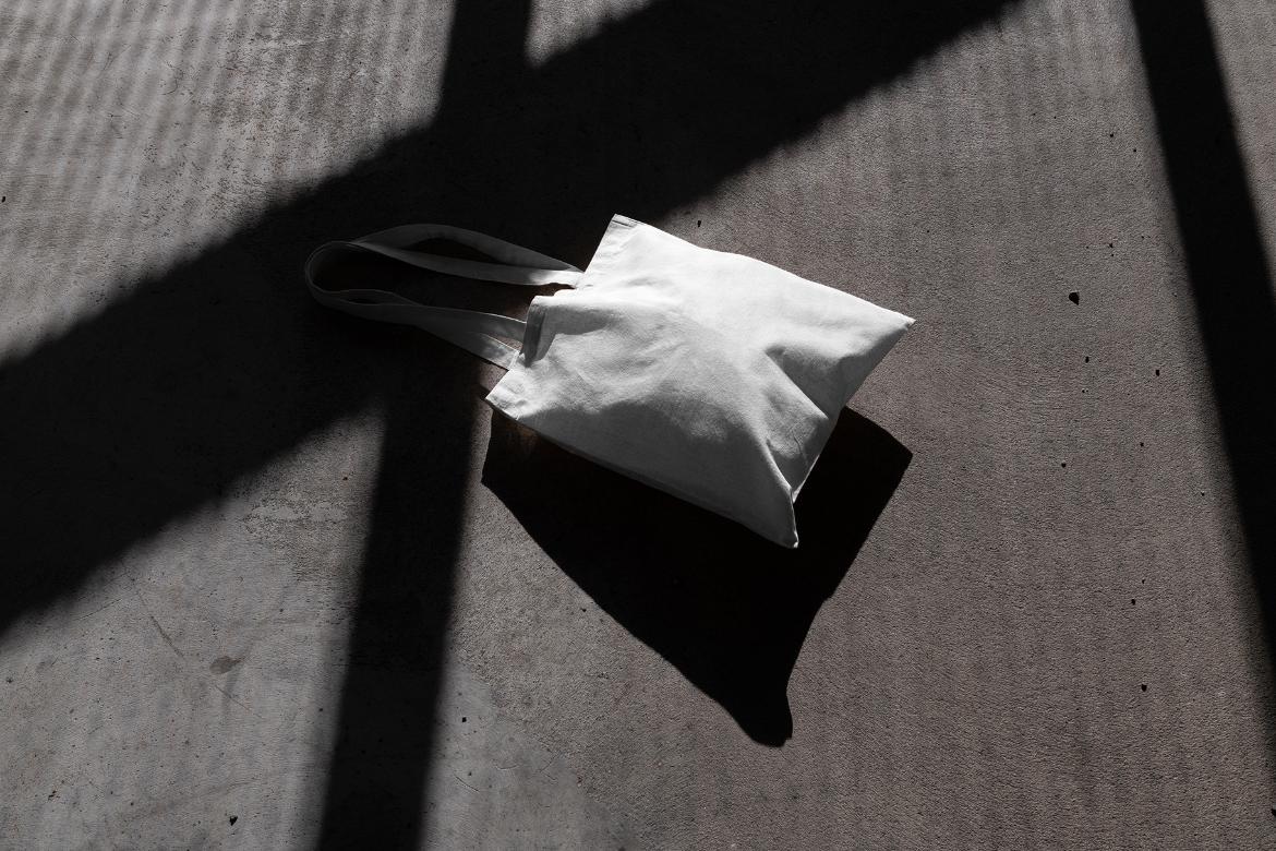 Tote Bag Branding Mockup Scene Raw-01-06