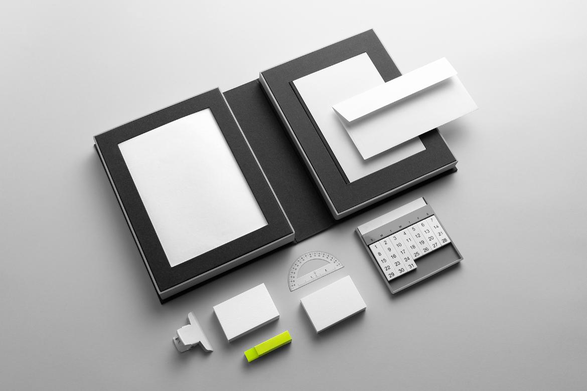 Core Branding Stationery Mockup Scene 04