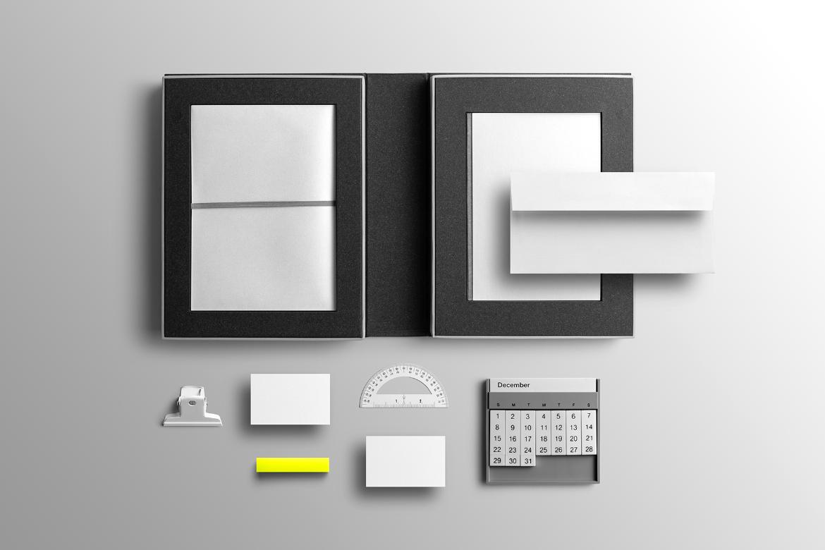 Core Branding Stationery Mockup Scene 05