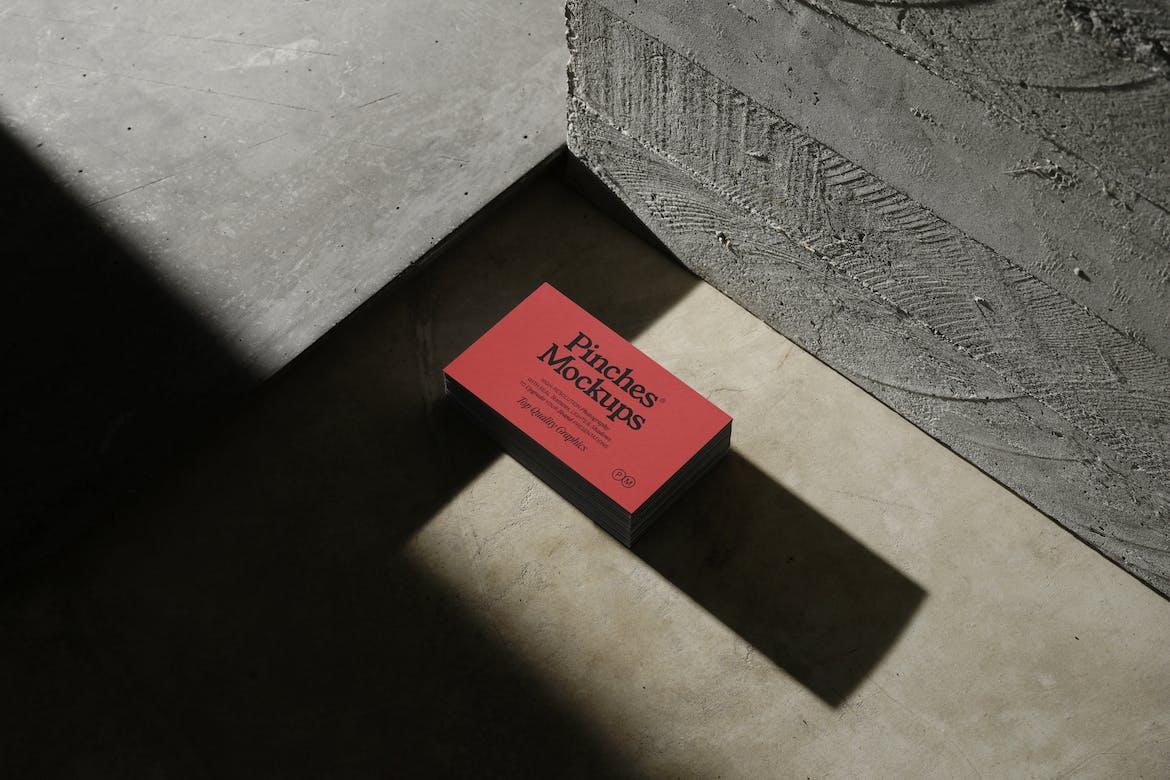 PM_BC Ø1 - Business Card Mockup