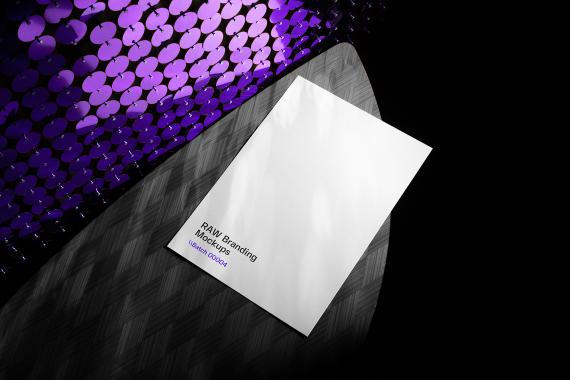 Raw Branding Mockups / Batch 00004
