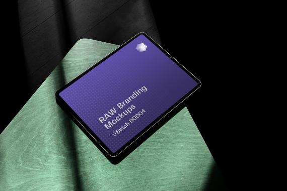 Raw Branding Mockups / Batch 00004