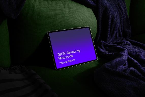 Raw Branding Mockups / Batch 00004