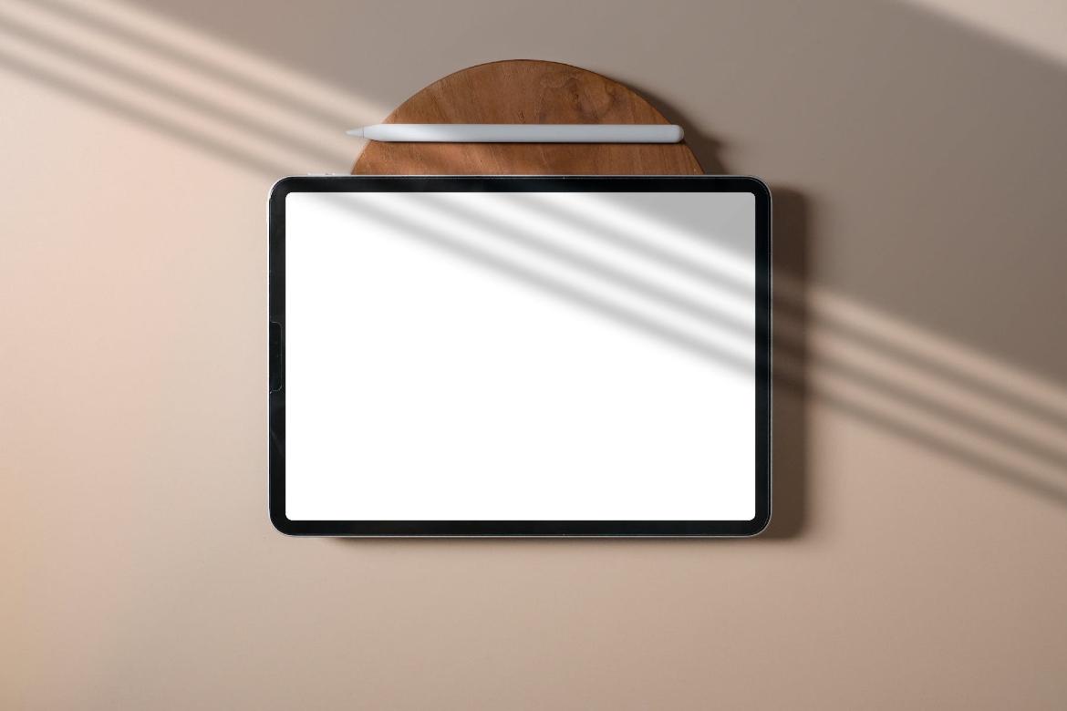 iPad Pro Photo Mockup #06