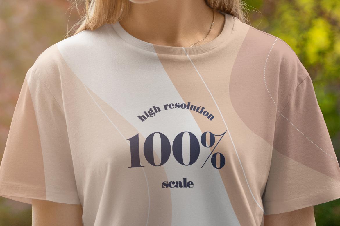 5 Mockups T-Shirt on a Girl Walking in the Park