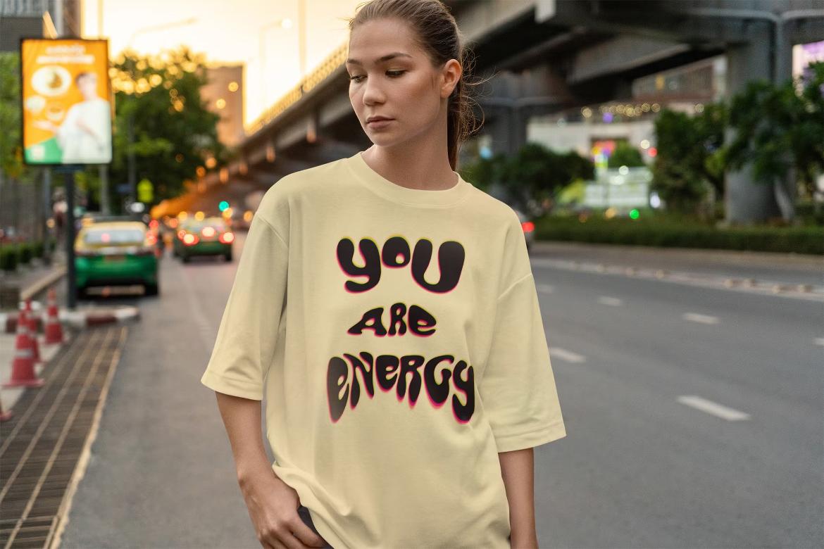 T-Shirt Mockup Big City