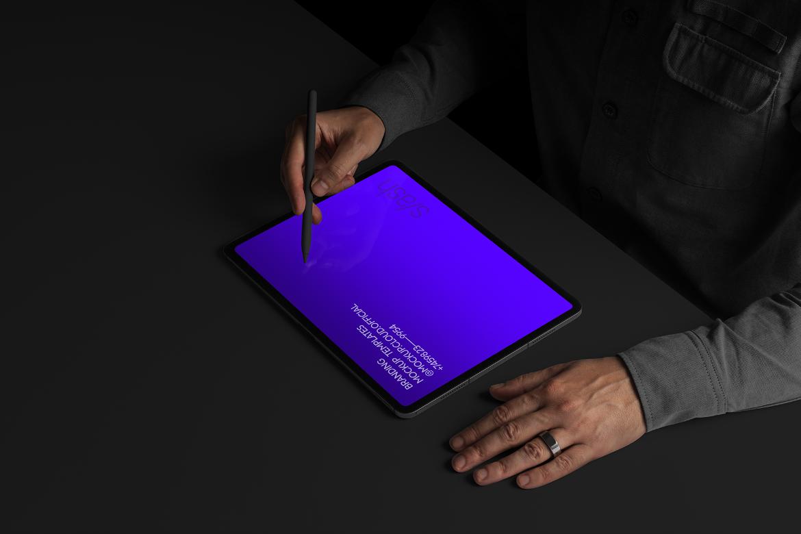 iPad Pro Mockup Scene / Slash Series