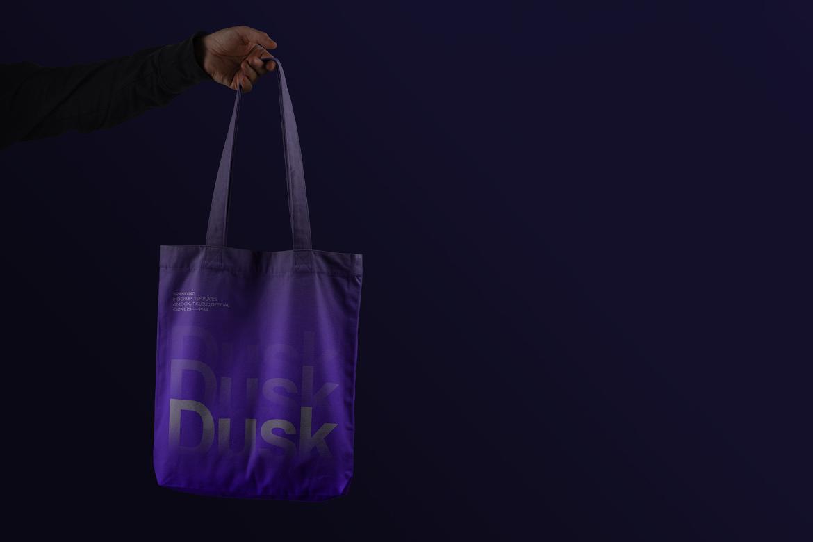 Tote Bag Mockup Scene / Dusk Series 02