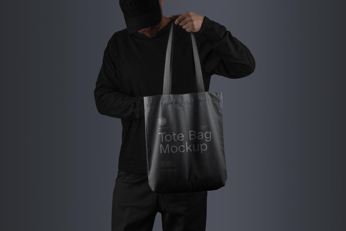 Tote Bag Mockup Scene / Dusk Series 03
