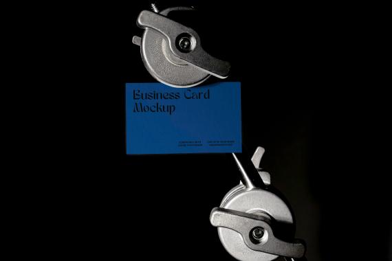 BUSINESS CARD MOCKUP