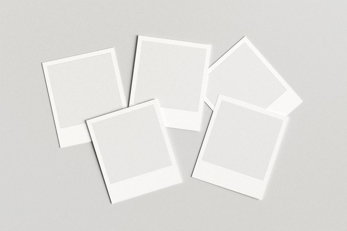 Polaroid Mockup