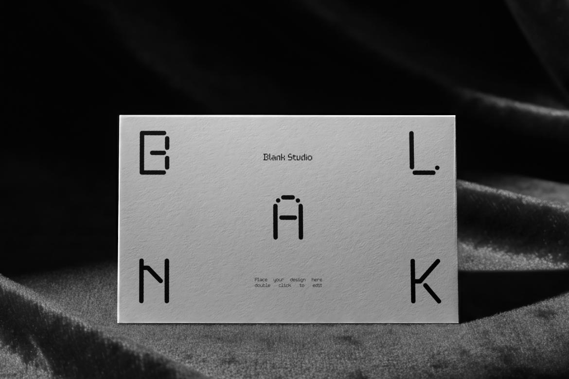 Dramatique Card Mockup