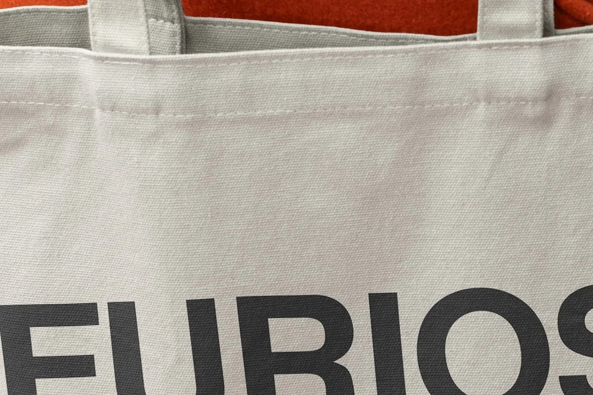 Tote Bag Mockup 04FM