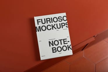 Notepad Mockup 05FM