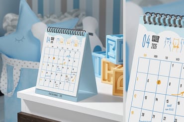 Spiral Desk Calendar Planner Mockup
