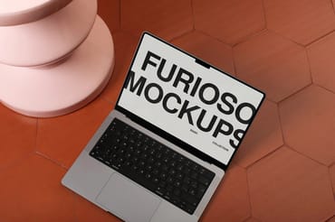 MacBook Mockup 09FM