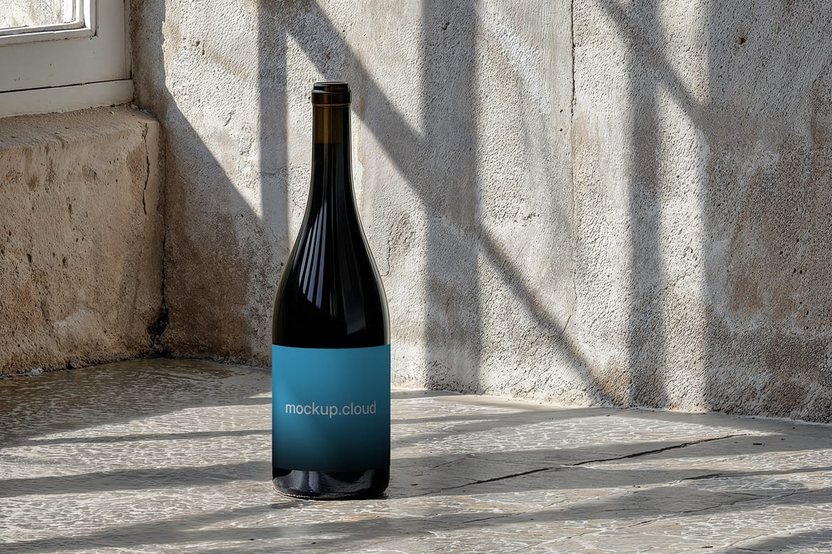 Wine Bottle Mockup / Keystone Series