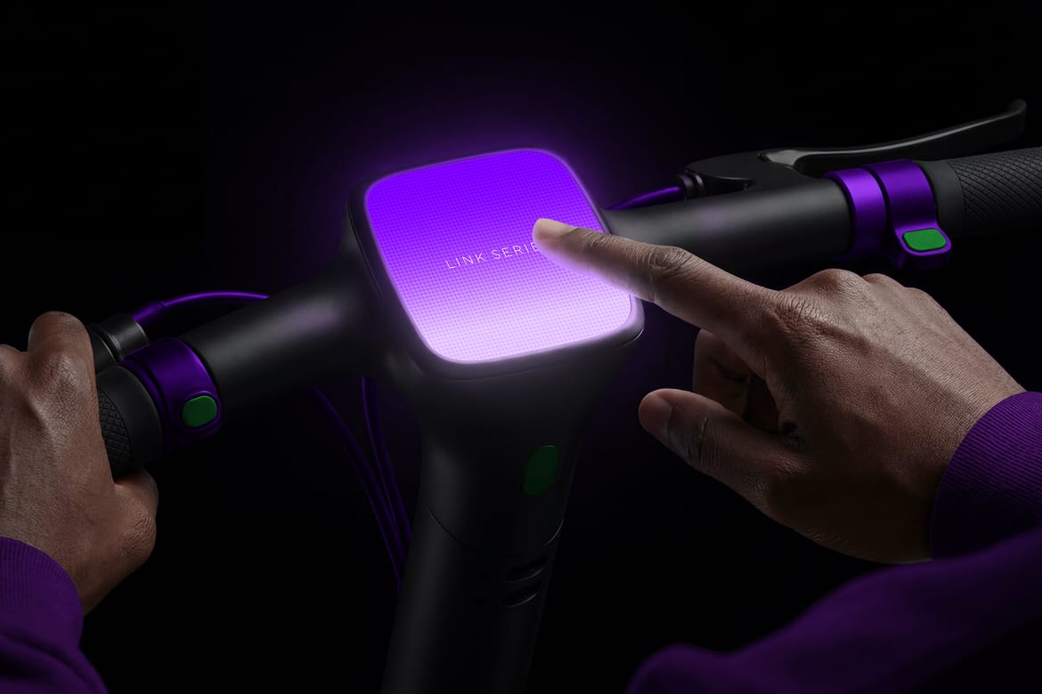 Smart Tech Device Mockups / Link Series