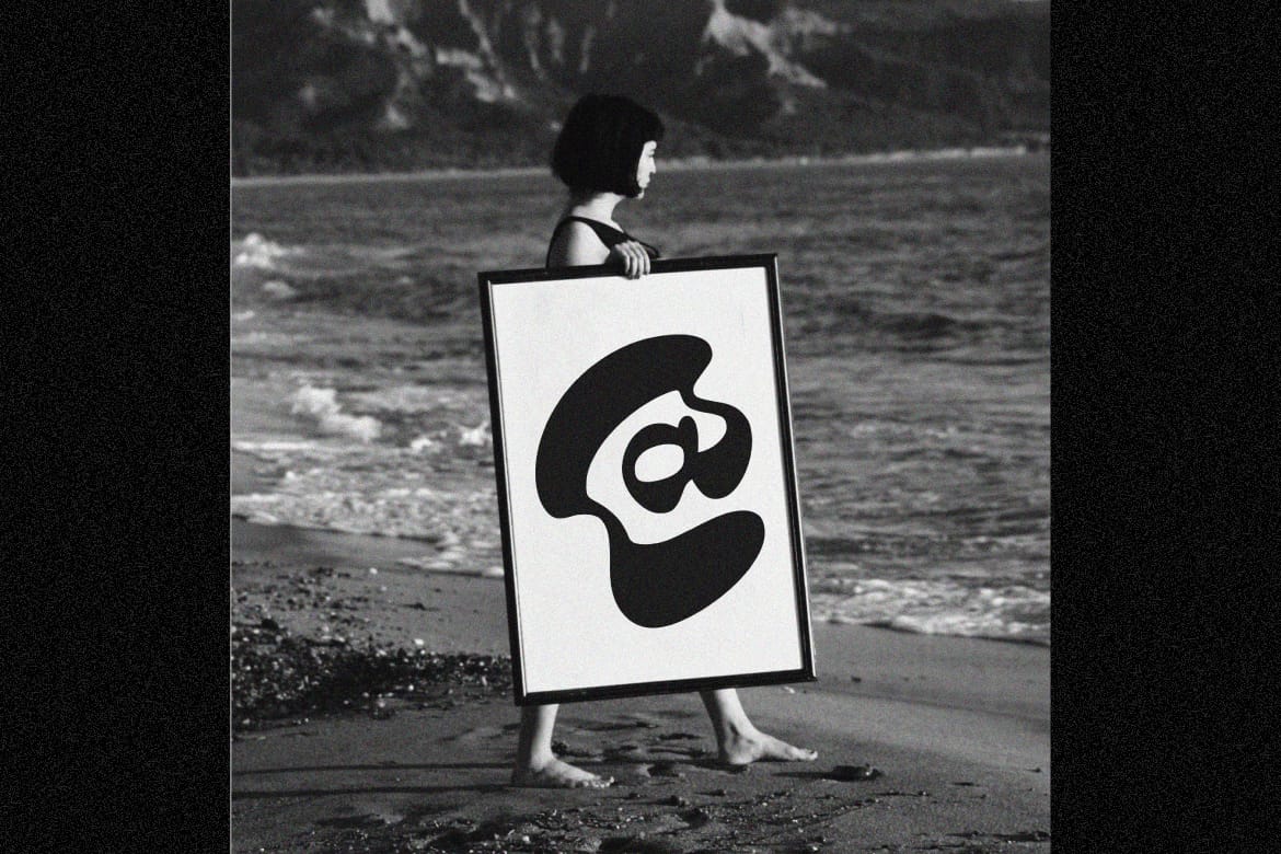 Retro Sailing – Weird Display Font