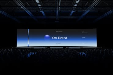 Panorama Stage Screen