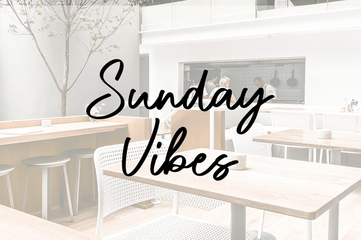 Bleury Saint  Modern Script Font