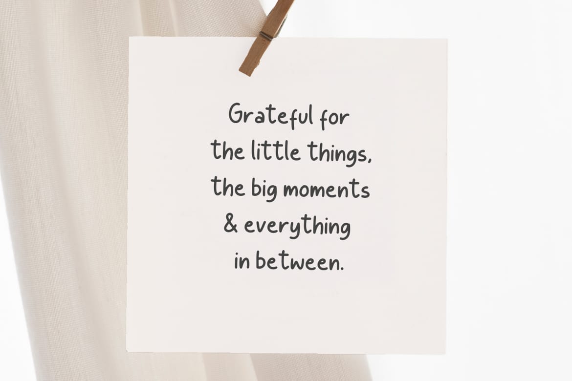 Pine Words Simple Handwritten Font