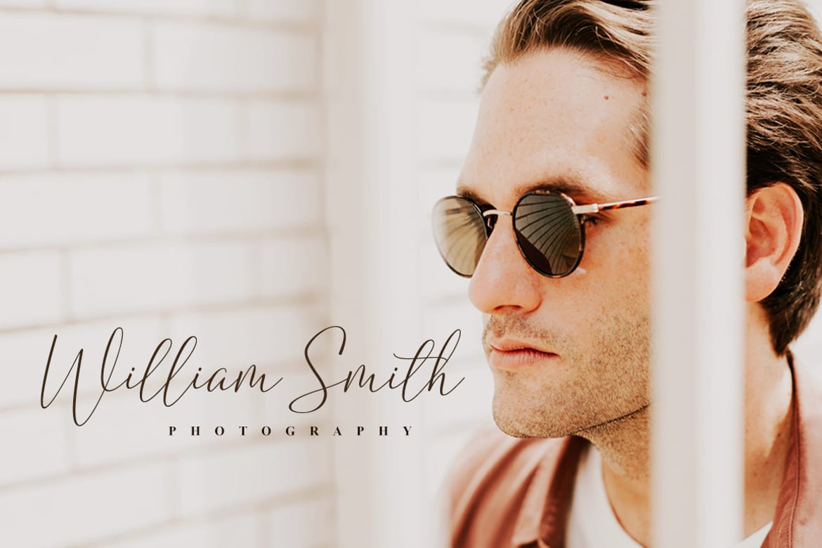 Sharland Luxury Script Font