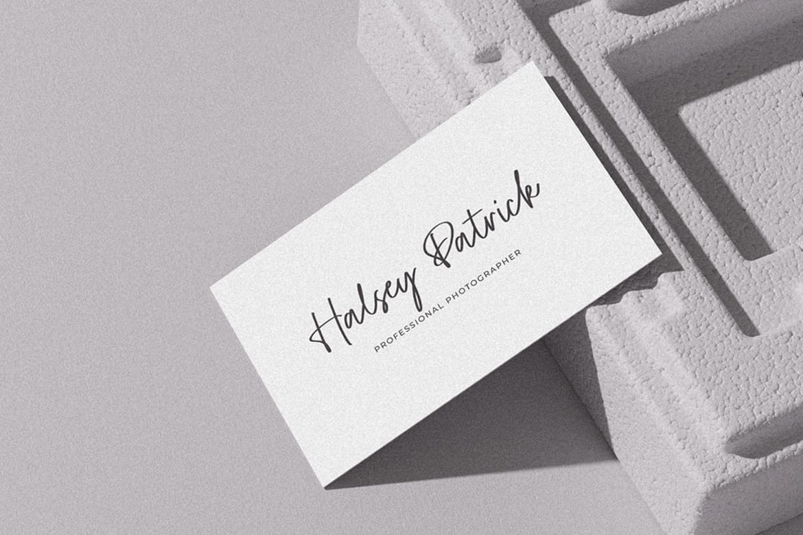 Dellmonte Casual Script Font