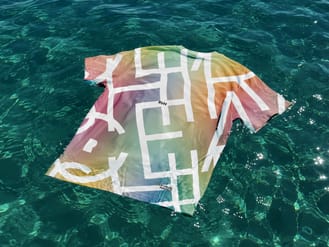 T-Shirt Ocean Mockup